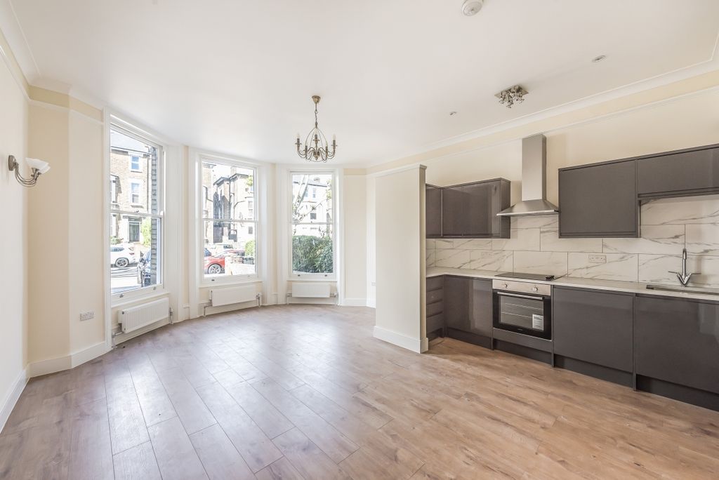 Property photo 1 of 6 491117 (1)