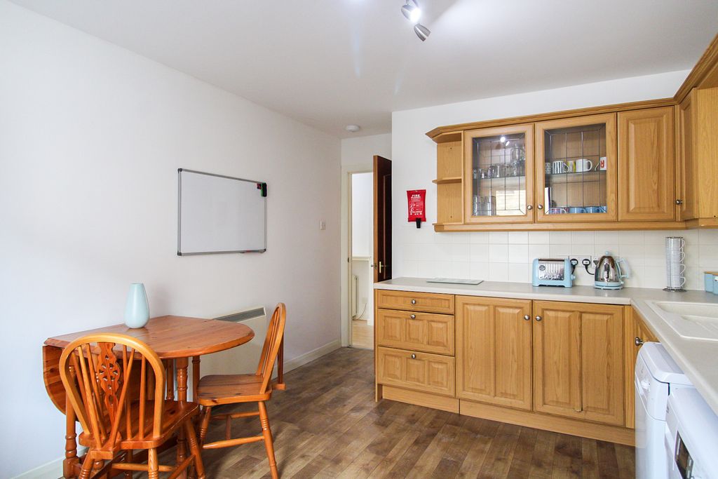 Property photo 3 of 15 Kitchen