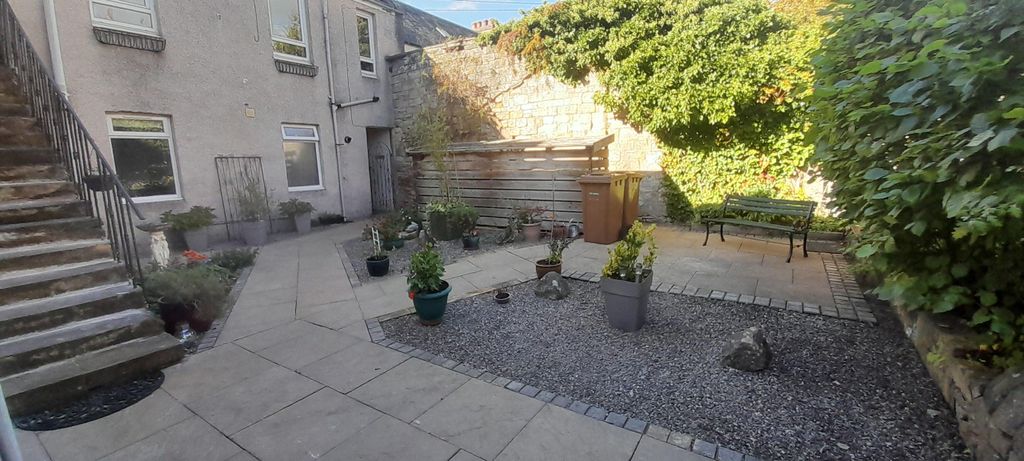 Property photo 2 of 10 20250923_144905