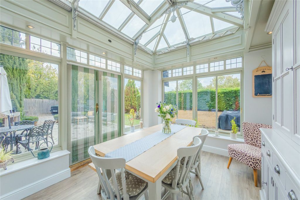 Property photo 2 of 24 Picture No. 03