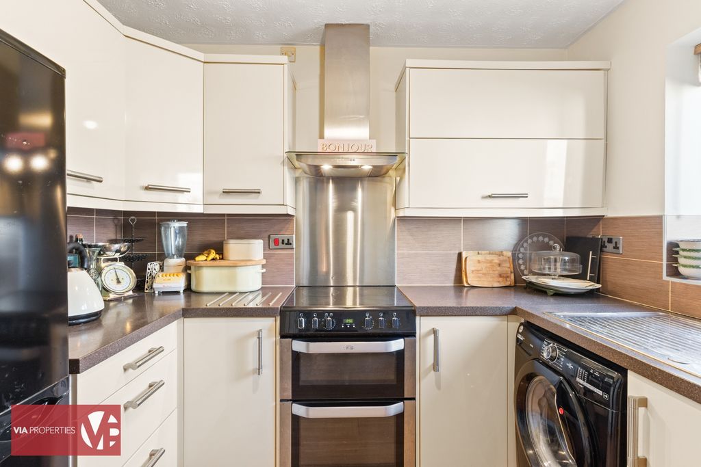 Property photo 2 of 22 Photo 21