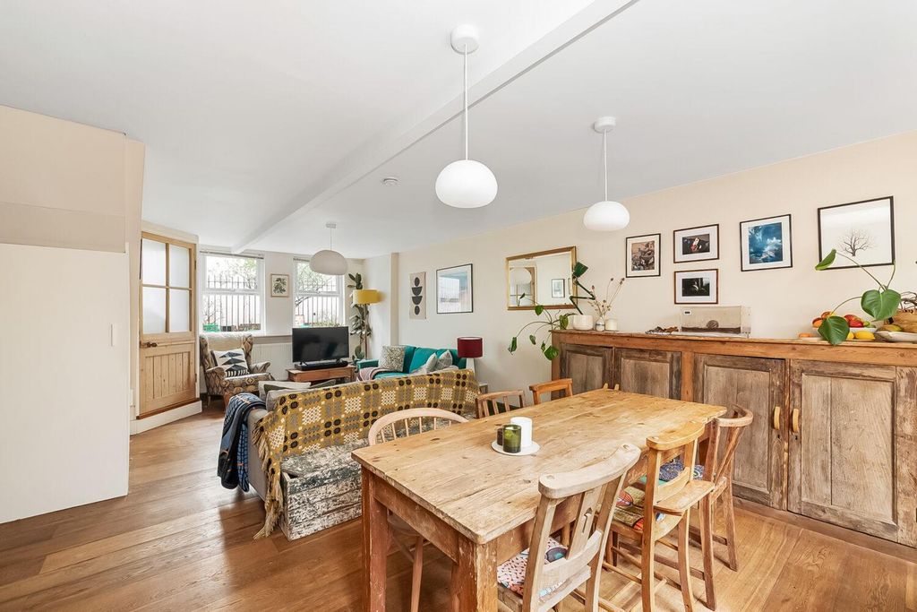 Property photo 2 of 10 Img_1256-1-1500x1000.Jpg