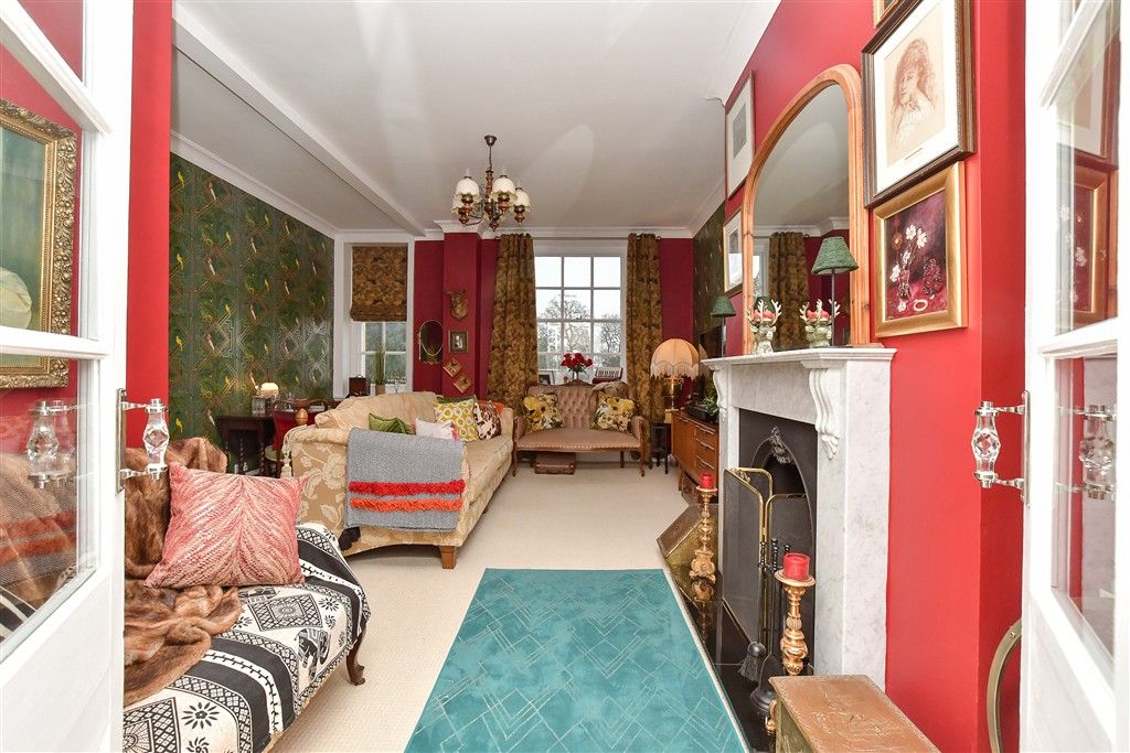 Property photo 3 of 15 Lounge/Diner