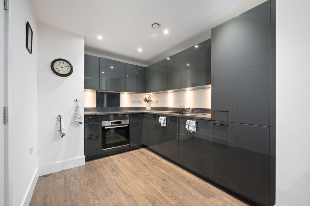 Property photo 1 of 19 Primary Property Image