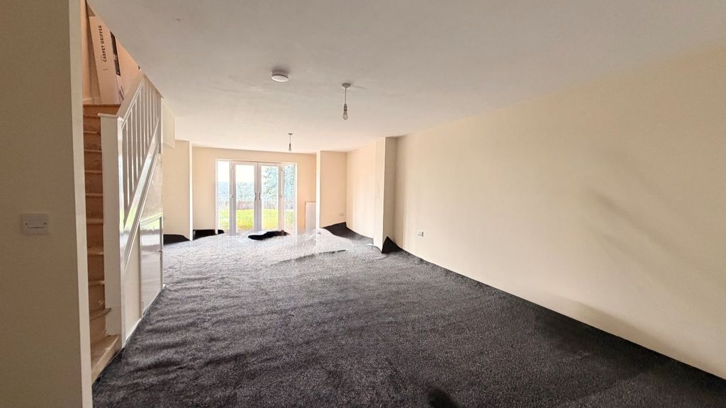 Property photo 2 of 9 Picture No. 02