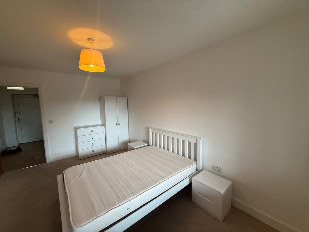 Property photo 3 of 9 Bedroom 1
