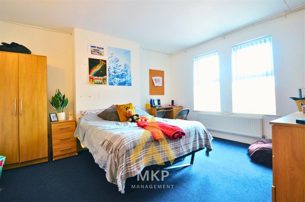 Property photo 2 of 11 2.Png