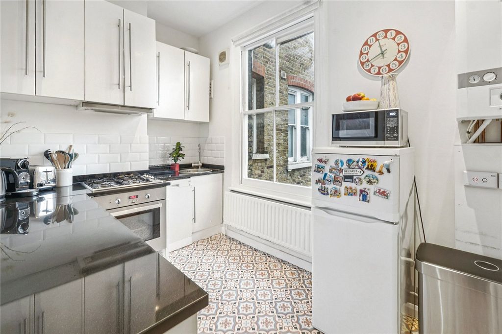 Property photo 3 of 8 Picture No. 09