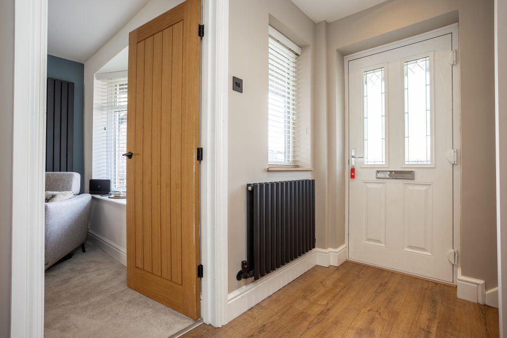 Property photo 3 of 27