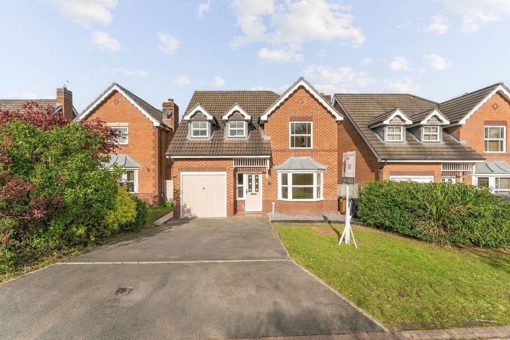 Property photo 1 of 65