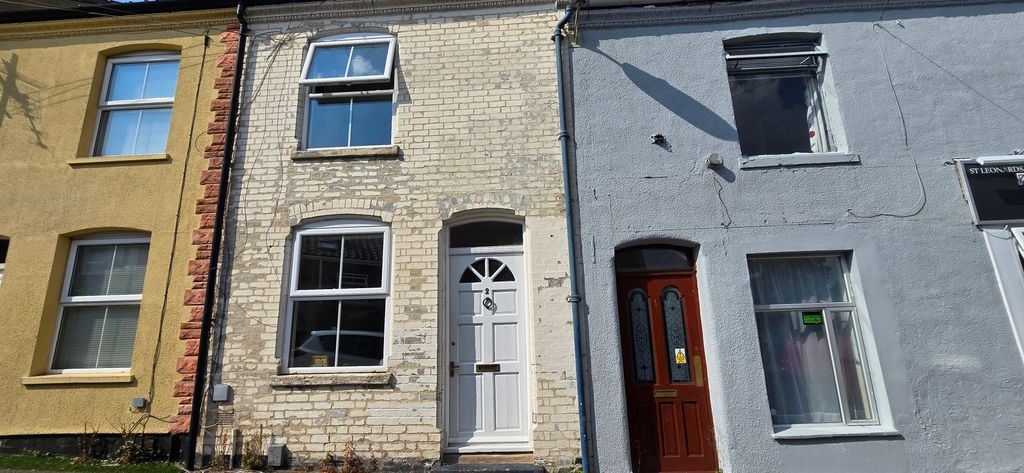 Property photo 1 of 11