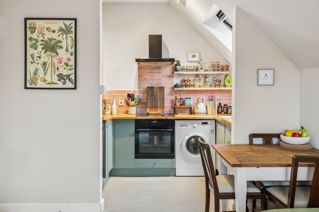 Property photo 3 of 10 Dsc06101 (1)