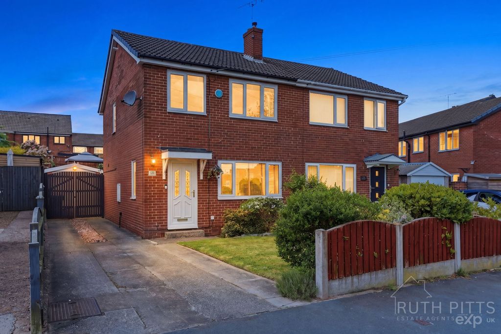 Property photo 2 of 30