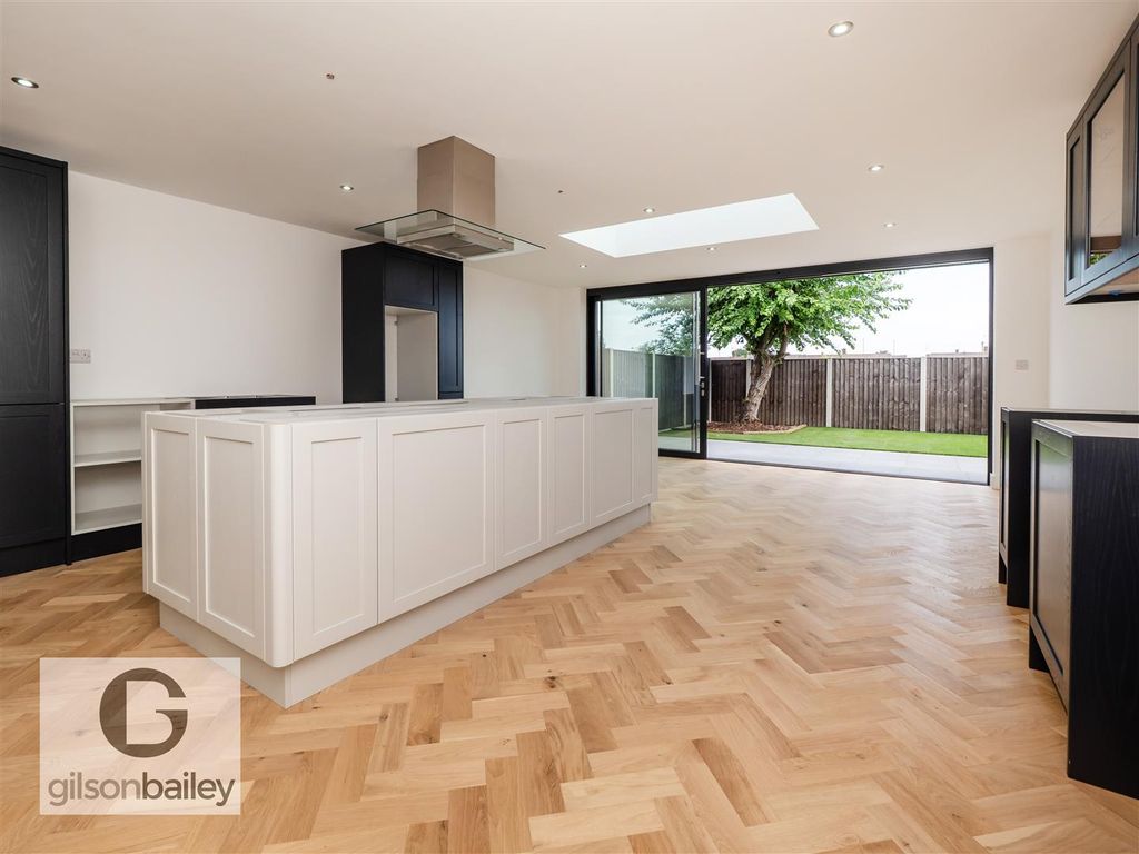 Property photo 2 of 39 73Meadowway-18.Jpg