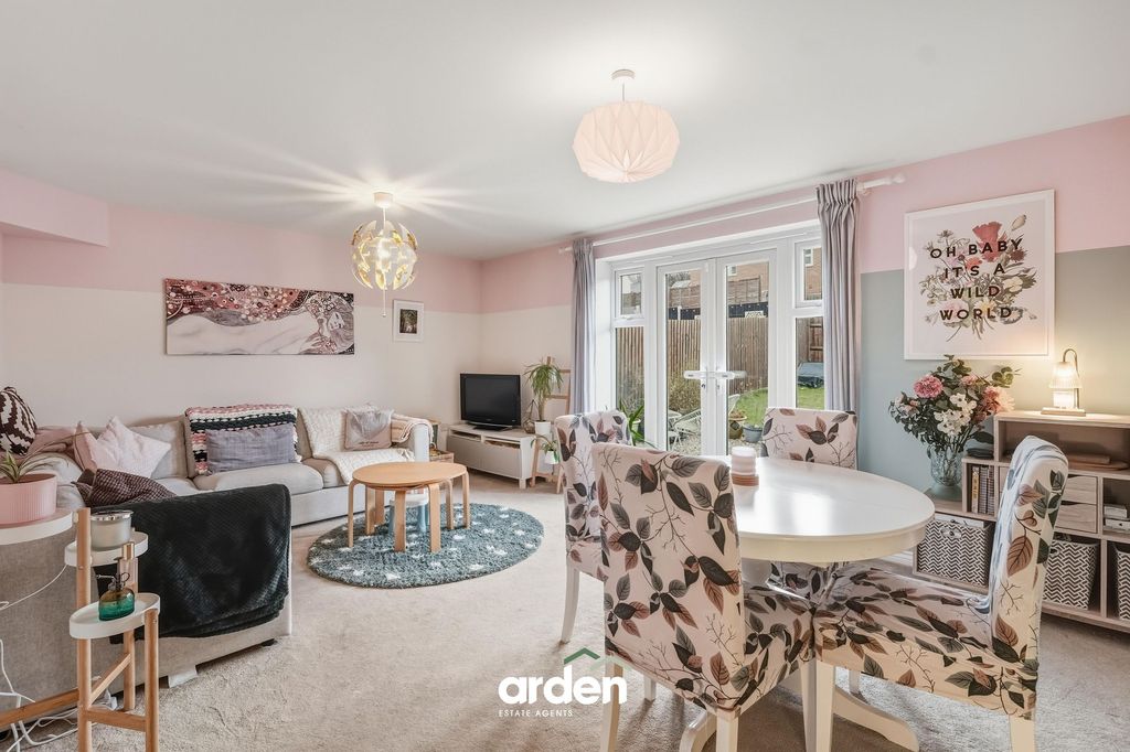 Property photo 3 of 15