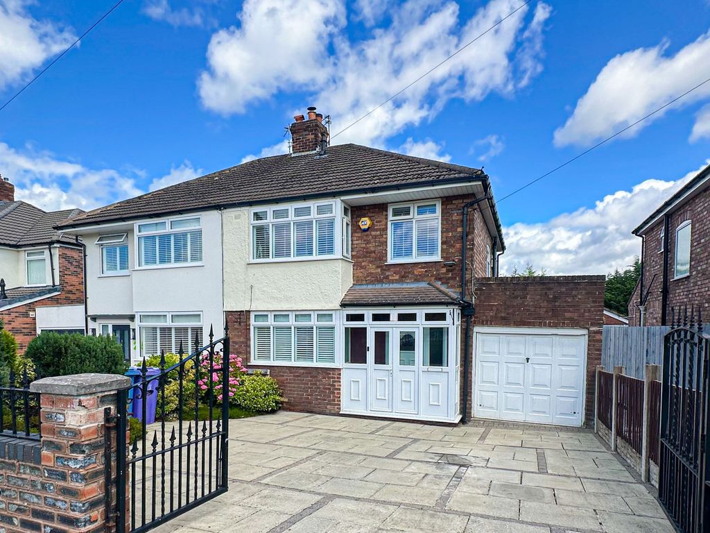 Property photo 1 of 22