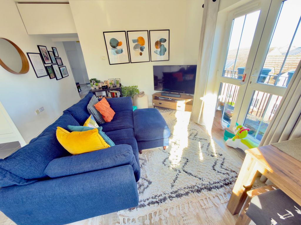 Property photo 3 of 29