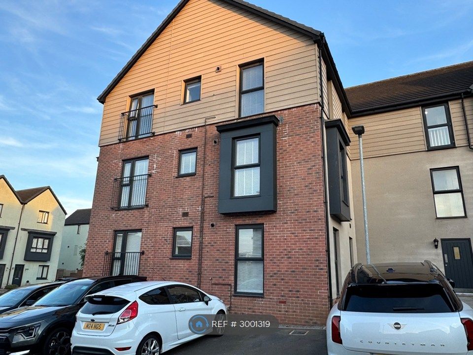 Property photo 1 of 11