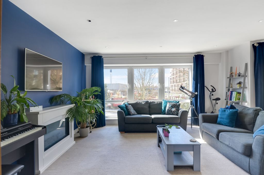 Property photo 3 of 24 Open Plan Living Area  (1).Jpg