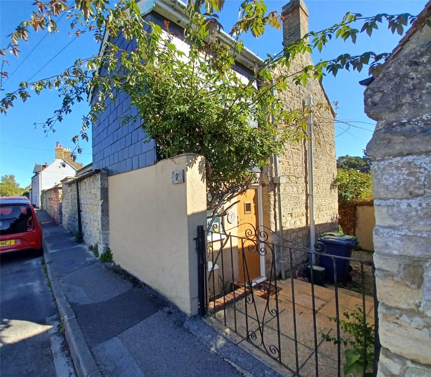 Property photo 2 of 8 Picture No. 16
