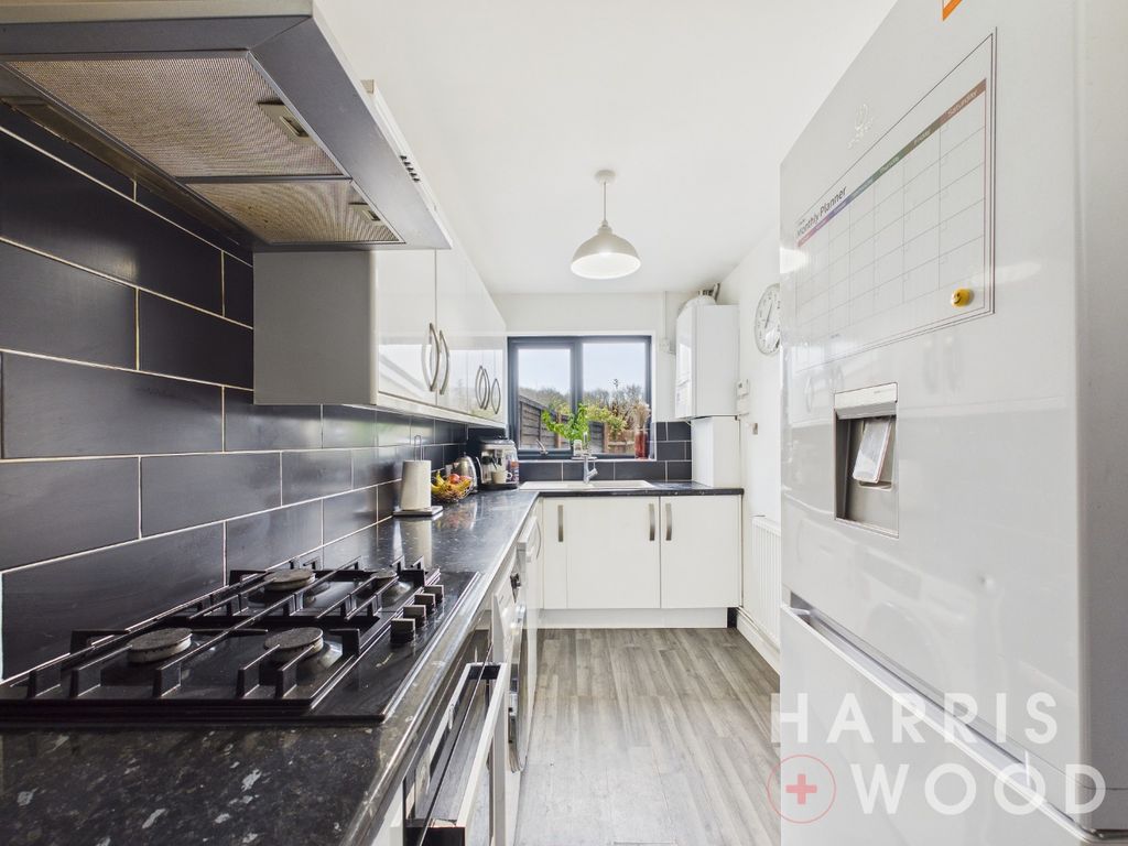 Property photo 2 of 20 4963722