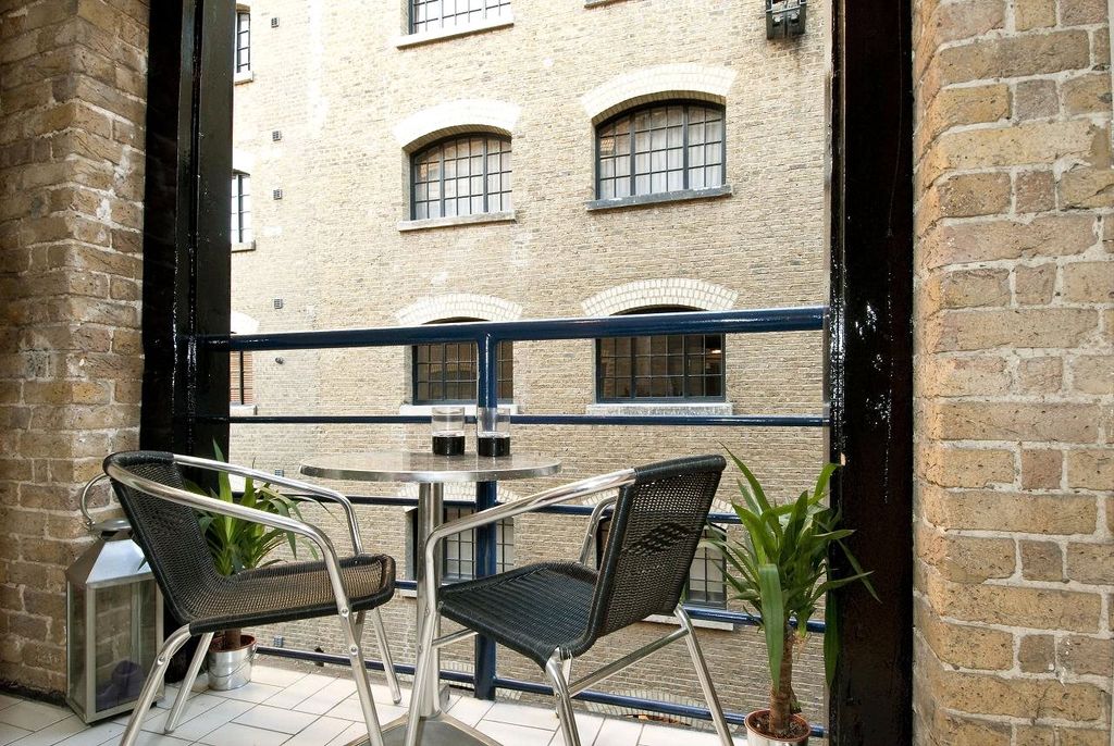 Property photo 3 of 7