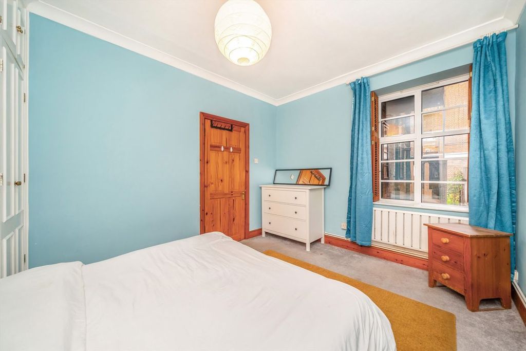 Property photo 3 of 7
