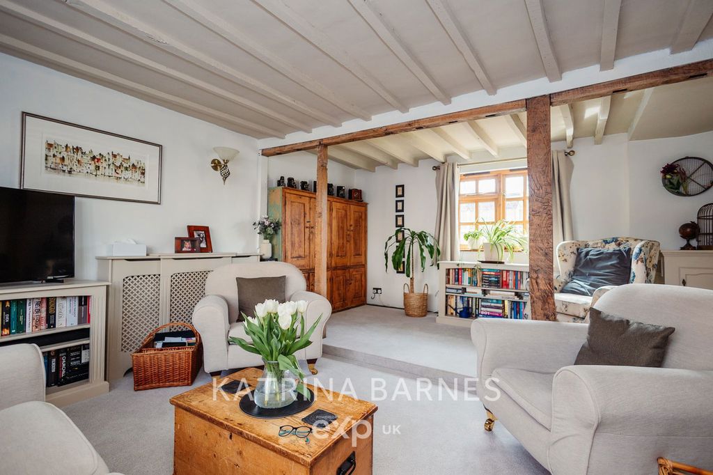 Property photo 3 of 52