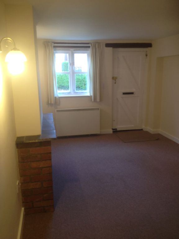 Property photo 3 of 9 Photo 2