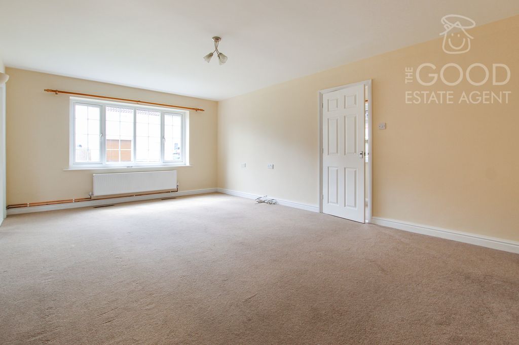 Property photo 2 of 16