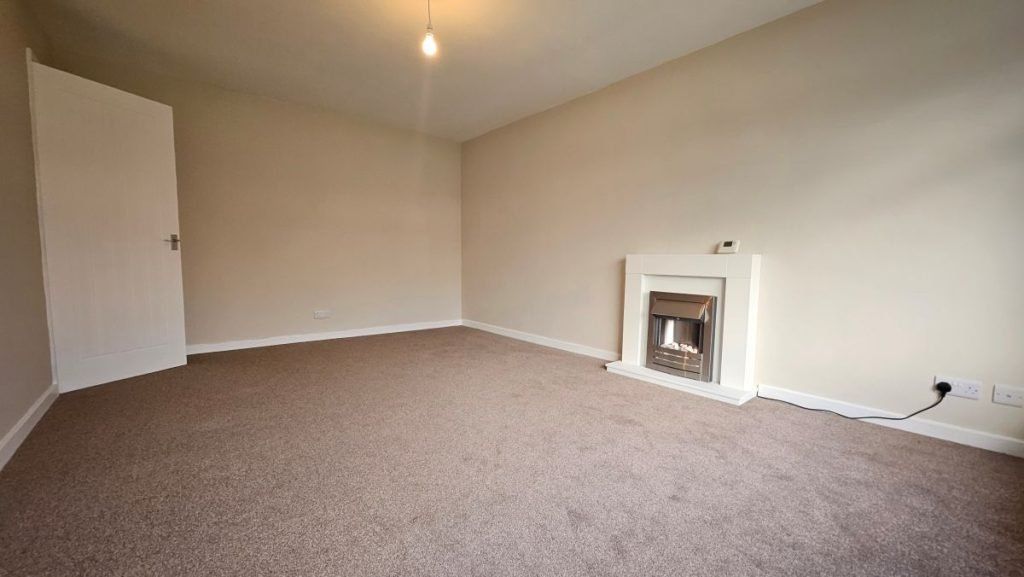 Property photo 3 of 18 3