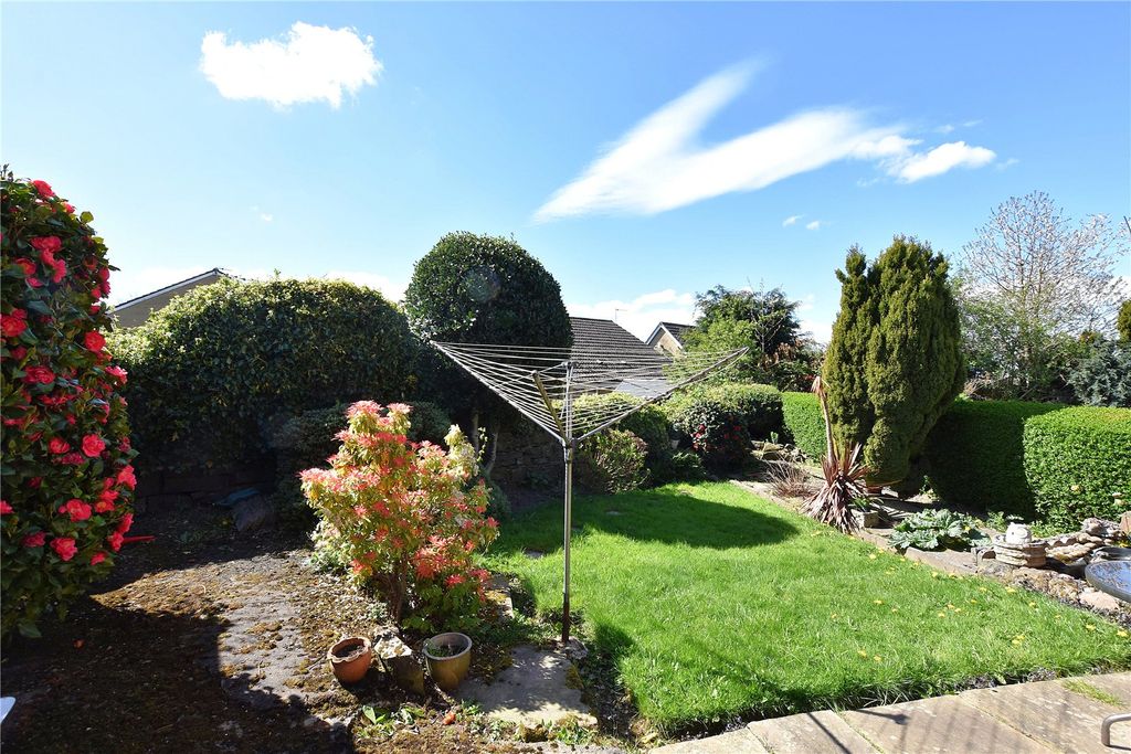 Property photo 2 of 21 Picture No. 18