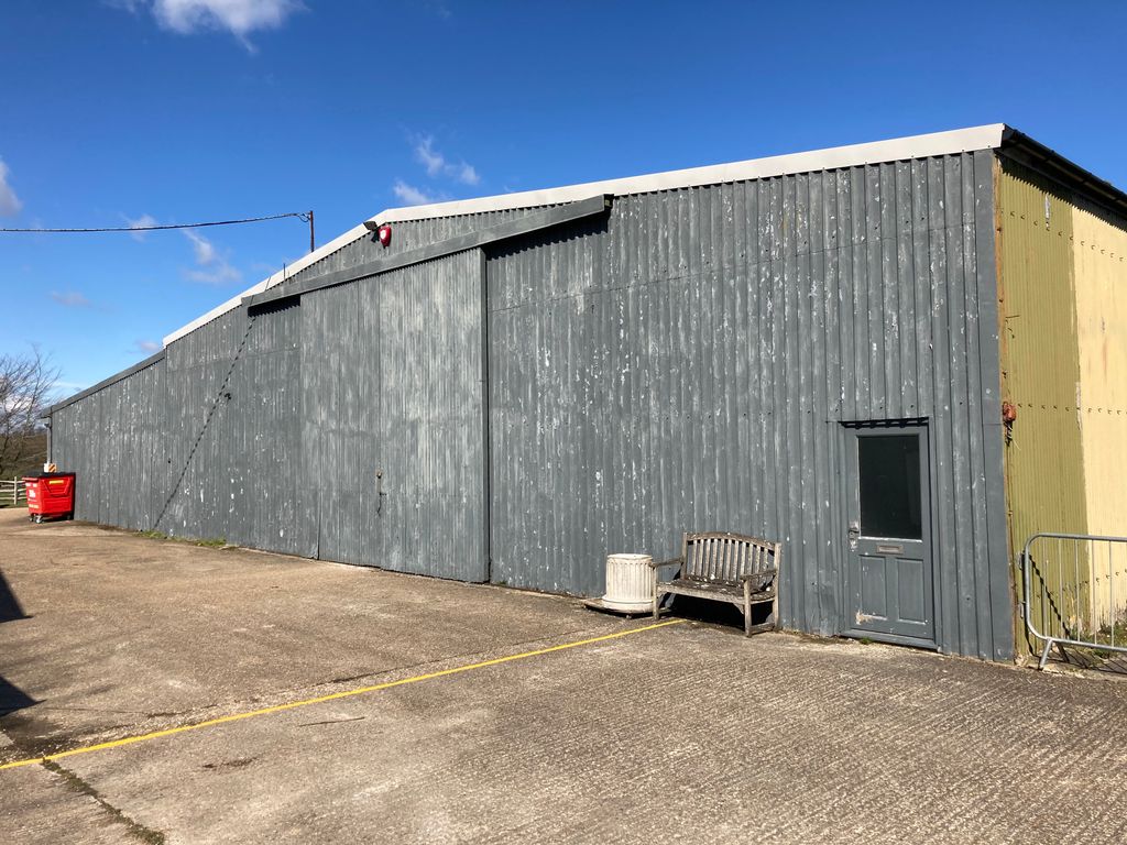 Property photo 1 of 2