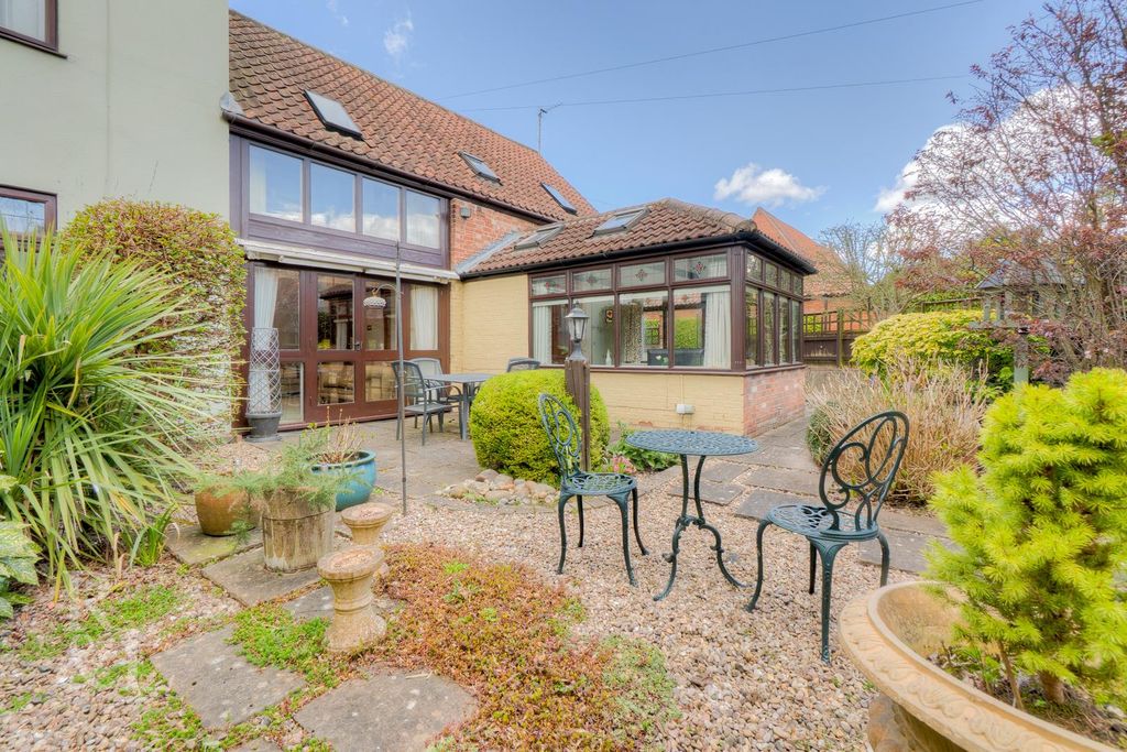 Property photo 2 of 26 Batched  (34).Jpg