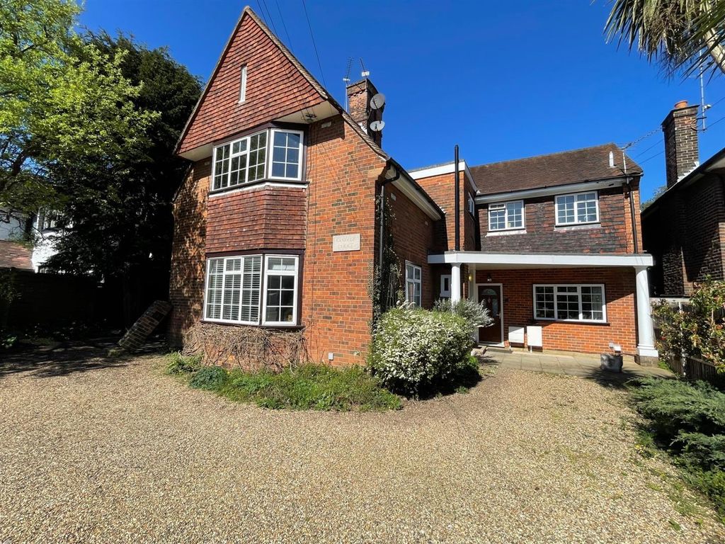 Property photo 1 of 13 A2B3B0Cb-A394-4319-9307-8Ed1Cf339Afa.Jpg