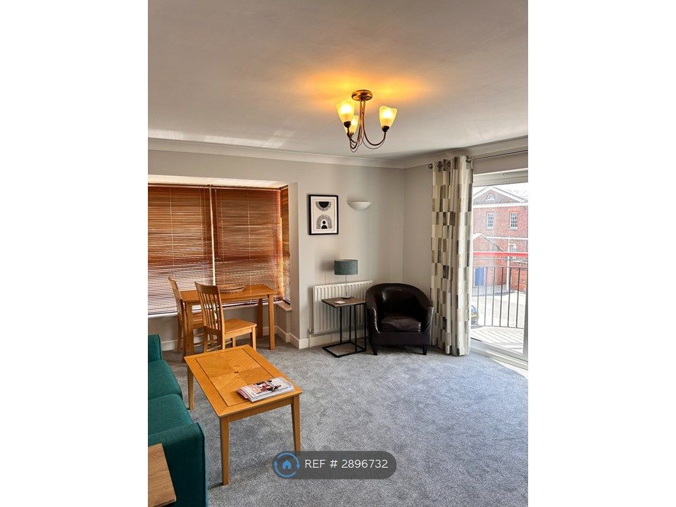 Property photo 3 of 8