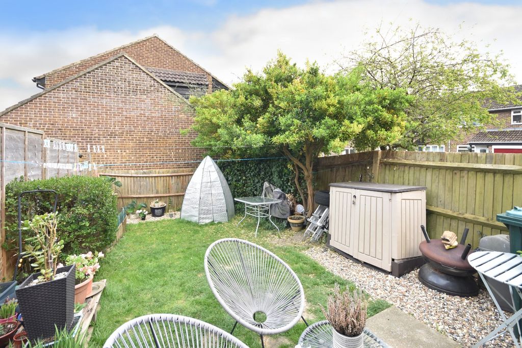 Property photo 2 of 11 Picture No. 10