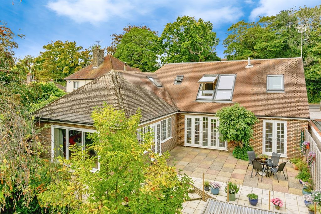 Property photo 1 of 29