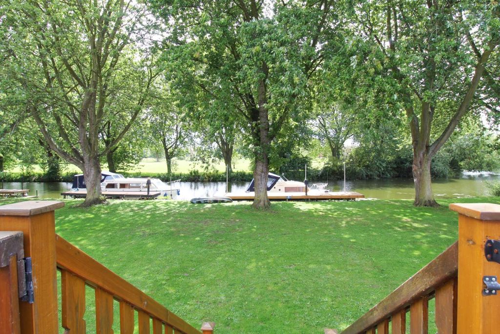 Property photo 3 of 21 Img_1984_Inpixio.Jpg