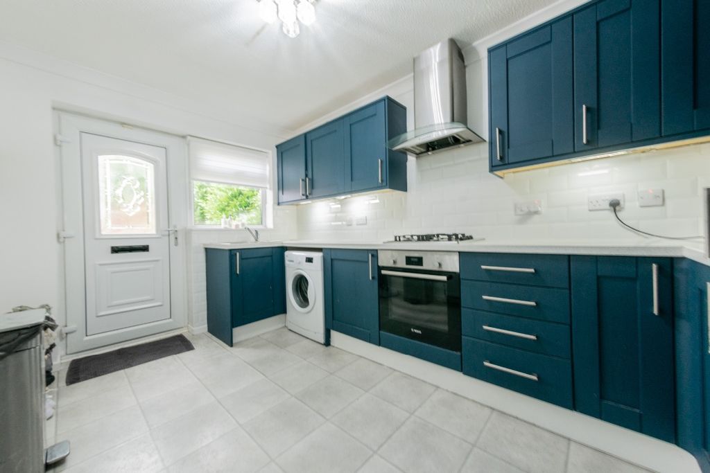 Property photo 2 of 22