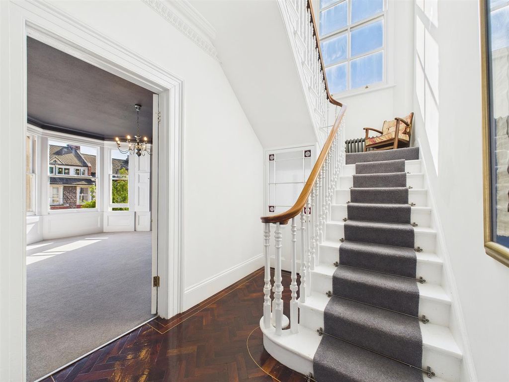Property photo 3 of 26 3 - Detached Victorian Villa For Auction, Weston-S