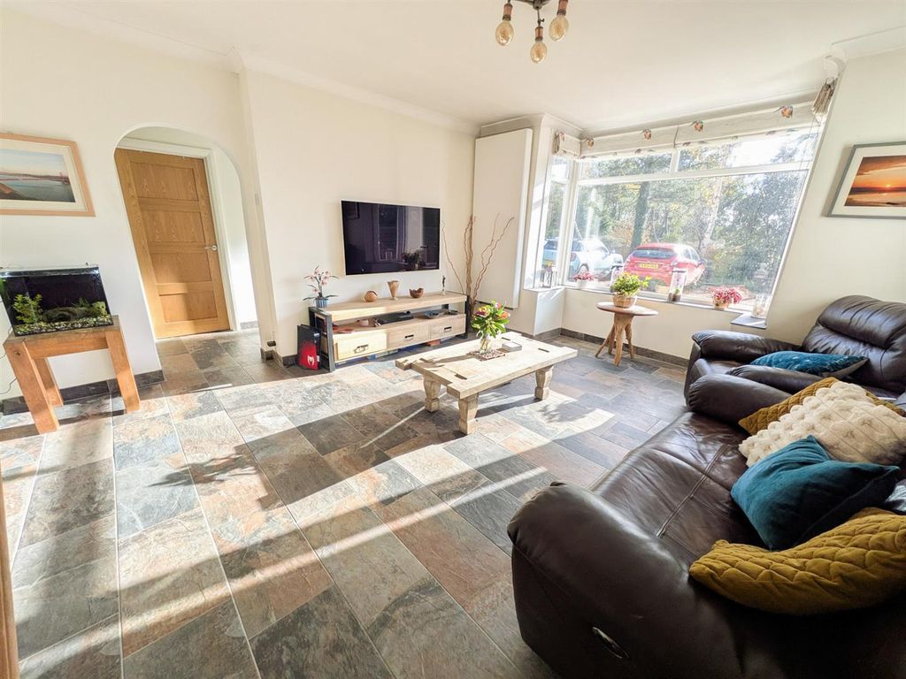 Property photo 3 of 29