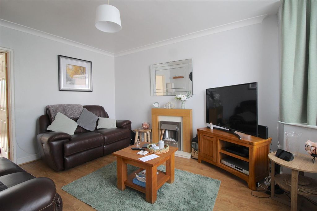 Property photo 3 of 13 Img_8455.Jpg