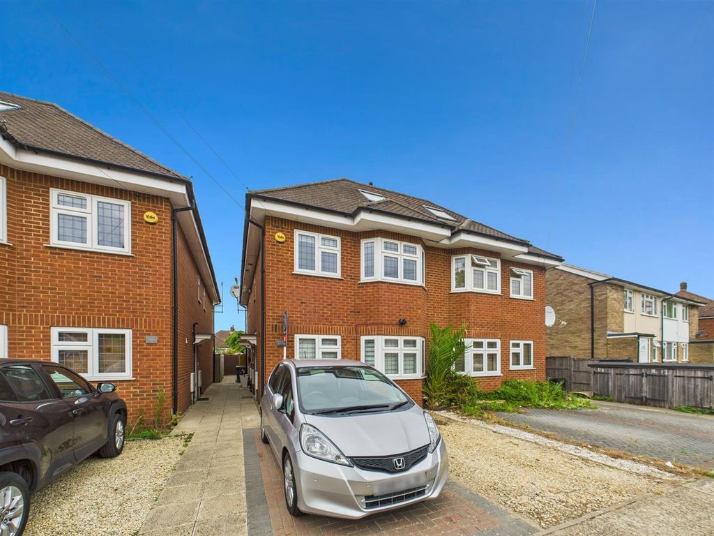 Property photo 1 of 13 Cam05080G0-Pr0162-Still007.Jpg