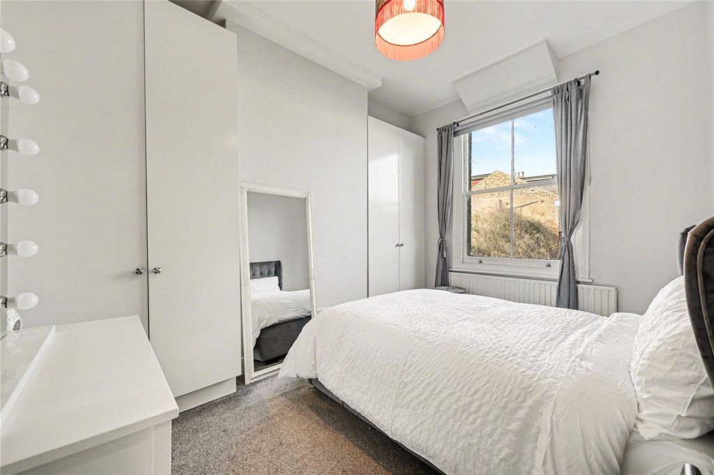 Property photo 3 of 12 Picture No. 08