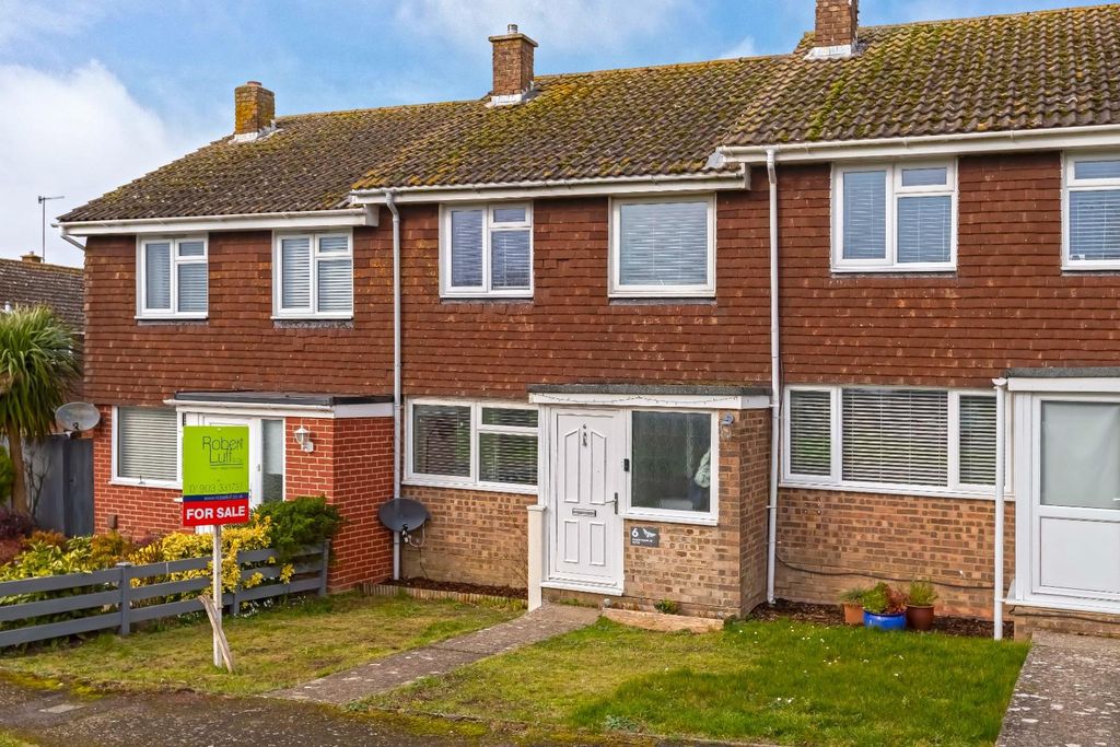 Property photo 1 of 23 Chanctonbury Drive_5.Jpg