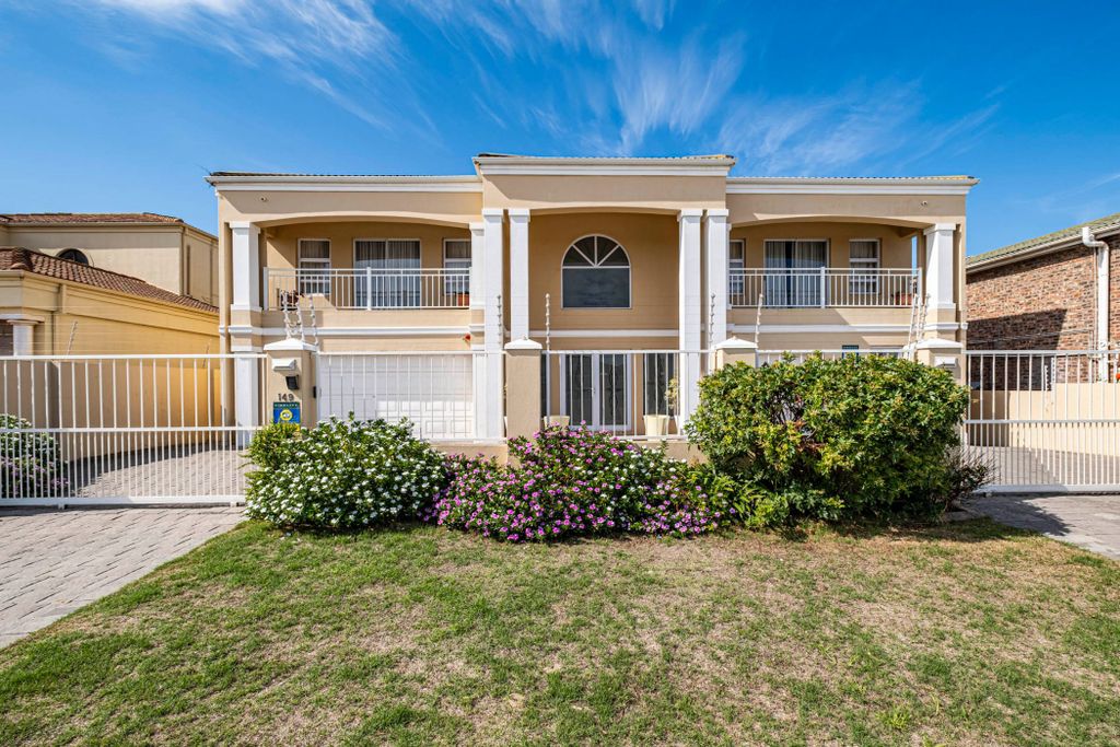 Property photo 1 of 42 1Plz1680333