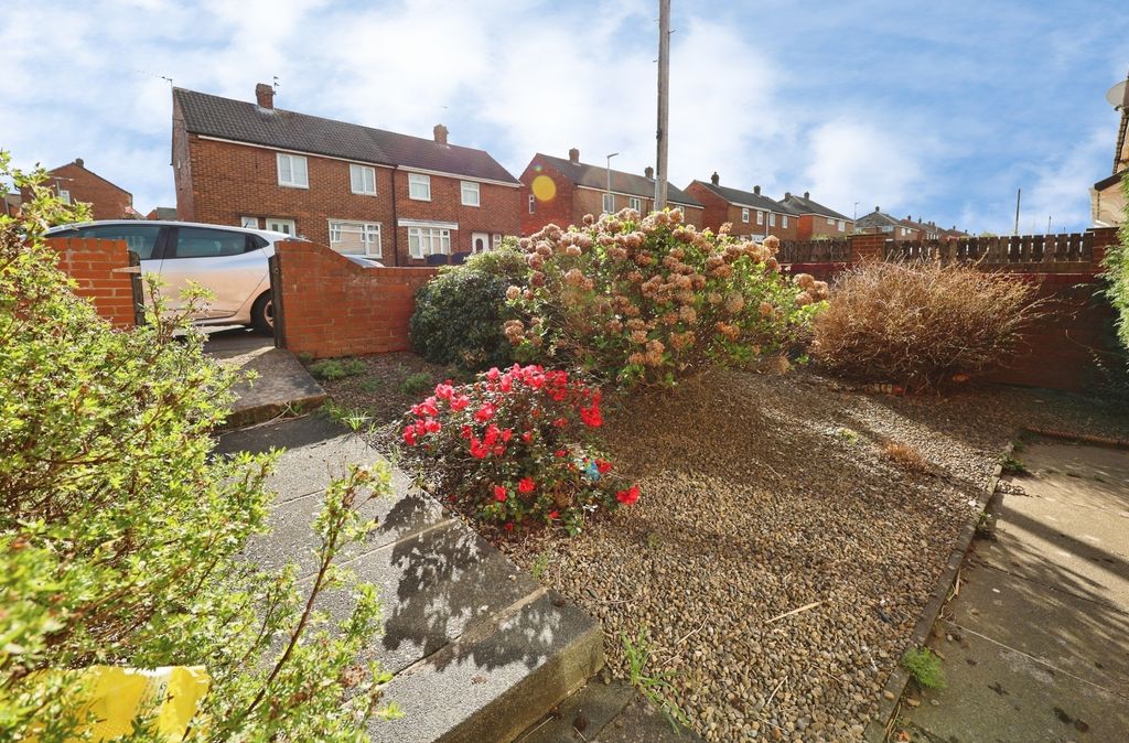 Property photo 2 of 10 Pbox-Img.Jpg