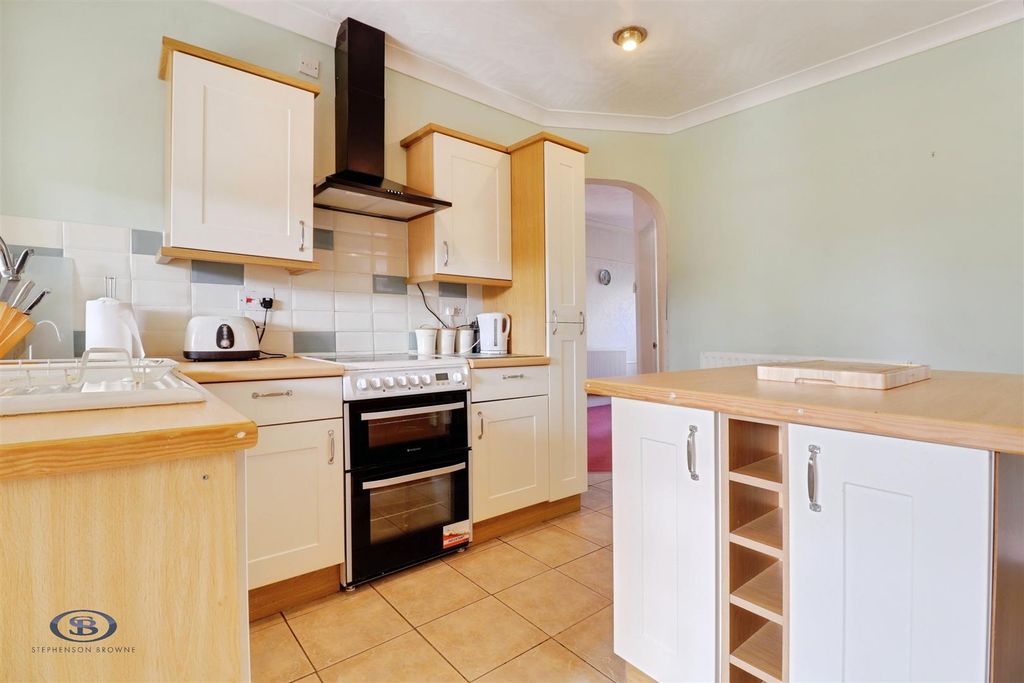 Property photo 3 of 18 10d1E4A9-Img_1025-Img_1027.Jpg