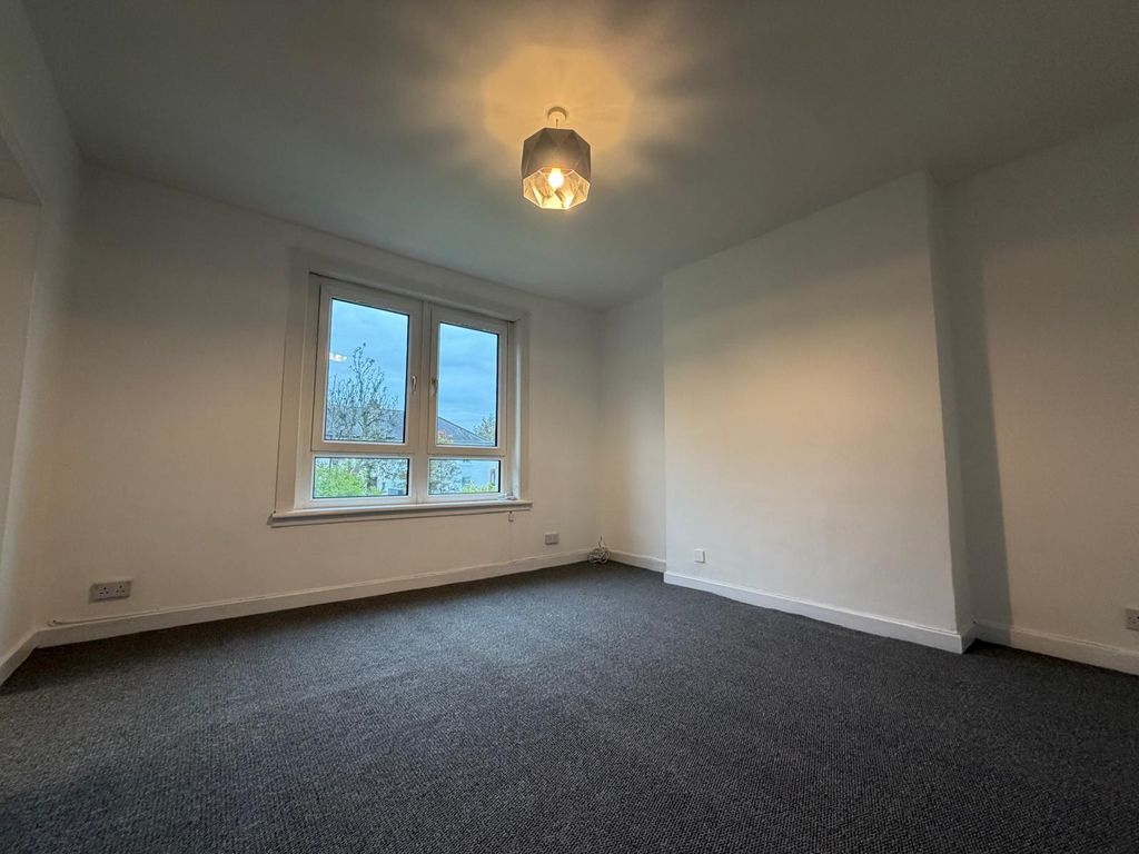 Property photo 3 of 13 3